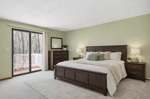 10 Hunter Dr, Derry, NH 03038 - Photo 18