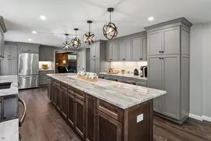 16 Tokanel Dr, Londonderry, NH 03053 - Photo 4