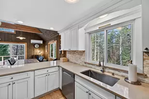 157 Slalom Ln, Franconia, NH 03580 - Photo 4