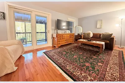 32 Kimball Place, Claremont, NH 03743 - Photo 2