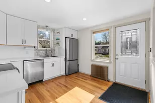 13 Elmview Cir, Dover, NH 03820 - Photo 6