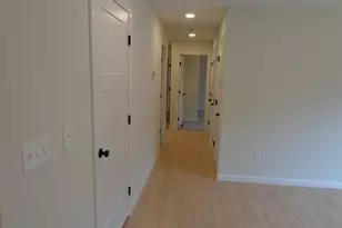 93 Fairview Dr, Pittsfield, NH 03263 - Photo 10