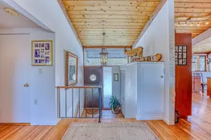 979 Farr Hill Rd, Littleton, NH 03561 - Photo 8