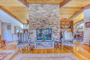 979 Farr Hill Rd, Littleton, NH 03561 - Photo 4