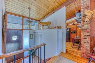 979 Farr Hill Rd, Littleton, NH 03561 - Photo 10