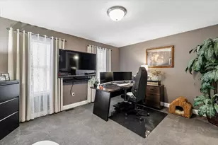 18 Crawford Ln, Hooksett, NH 03106 - Photo 24