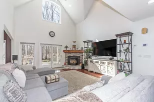 28 Fairway Dr, Merrimack, NH 03054 - Photo 18