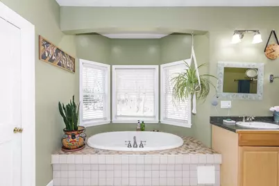 28 Fairway Drive, Merrimack, NH 03054 - Photo 22