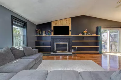 56 Hazelton Court, Manchester, NH 03103 - Photo 8