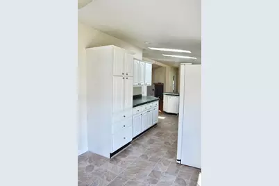 15 South Cranberry Lane, Rochester, NH 03867 - Photo 6