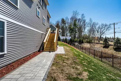 27 Scenic Drive, Manchester, NH 03104 - Photo 40