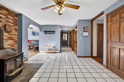 16  Berkeley Street, Pelham, NH 03076 - Photo 4