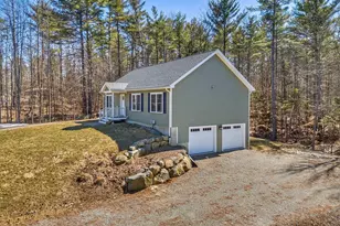 21 Caldwell Ln, Sunapee, NH 03782 - Photo 2