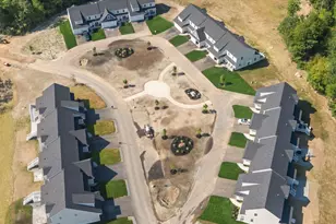 73 Driftwood Cir, Sandown, NH 03873 - Photo 44