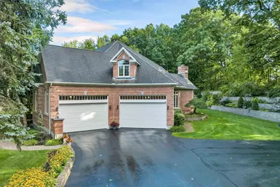 60 Riddle Drive, Bedford, NH 03110 - Photo 4