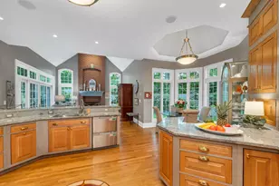 60 Riddle Dr, Bedford, NH 03110 - Photo 16