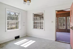 7 Zan Dr, Goffstown, NH 03045 - Photo 10