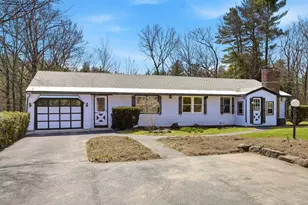 7 Zan Dr, Goffstown, NH 03045 - Photo 2