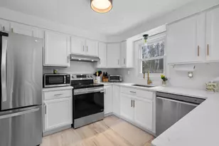 184 Bow Bog Rd, Bow, NH 03304 - Photo 12
