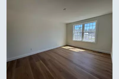 8B Dearborn Circle, Goffstown, NH 03045 - Photo 8