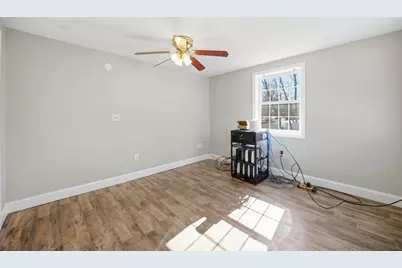 38 Vernon Avenue, Rochester, NH 03867 - Photo 20