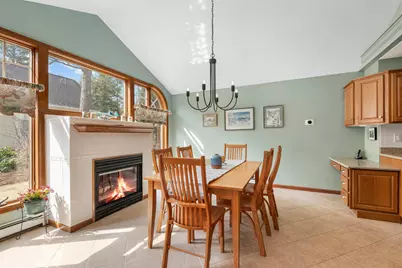 18 Falcon Way, Hale's Location, NH 03860 - Photo 12