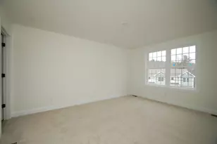 6B Dearborn Circle, Goffstown, NH 03045 - Photo 8