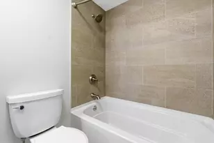 470 Silver St, Manchester, NH 03103 - Photo 18