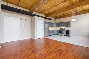 470 Silver St, Manchester, NH 03103 - Photo 8