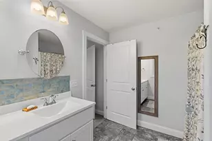 14 Waterford Dr, Raymond, NH 03077 - Photo 48