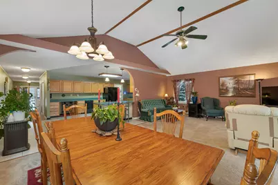 10 Oak Leaf Avenue, Tuftonboro, NH 03816 - Photo 12