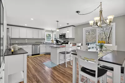 9 Dawson Avenue, Salem, NH 03079 - Photo 12