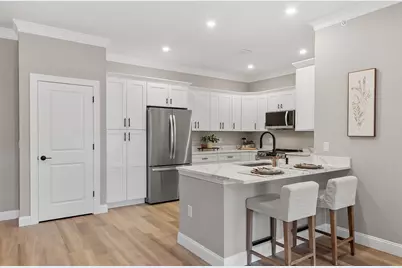 10100 S Willow Street #303, Manchester, NH 03103 - Photo 8