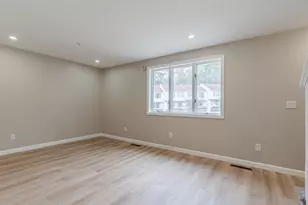 57 Dunns Bridge Ln, Dover, NH 03820 - Photo 8
