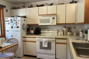11 Hummingbird Rd, Lincoln, NH 03251 - Photo 2