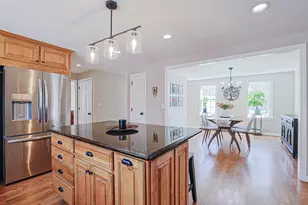 10 Dawn St, Salem, NH 03079 - Photo 4