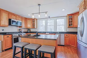 10 Dawn St, Salem, NH 03079 - Photo 8