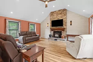 13 Newstead St, Litchfield, NH 03052 - Photo 14