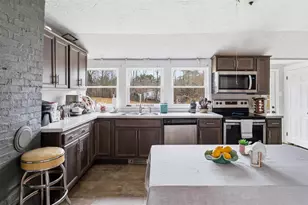 60 Batchelder Rd, Raymond, NH 03077 - Photo 4
