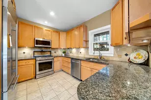 7 Moulton St, Raymond, NH 03077 - Photo 12