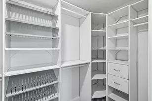 34 Shore Dr, Salem, NH 03079 - Photo 14