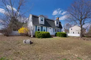 2 Forge Dr, Nashua, NH 03060 - Photo 2