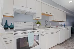 571 Winnacunnet Rd, Hampton, NH 03842 - Photo 14