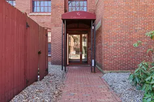 335 Cypress St, Manchester, NH 03103 - Photo 4