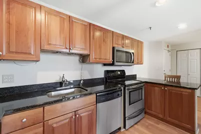 335 Cypress Street #3J, Manchester, NH 03103 - Photo 10