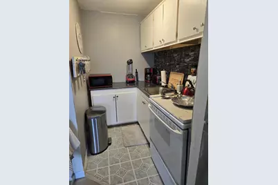 2 Silvestri Circle #6, Derry, NH 03038 - Photo 10