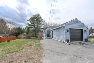 35 Indian Ridge Rd, Hopkinton, NH 03229 - Photo 2