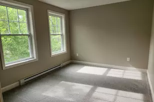 10 Phyllis Ave, Raymond, NH 03077 - Photo 18