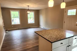 10 Phyllis Ave, Raymond, NH 03077 - Photo 10