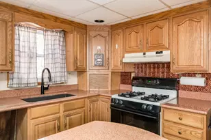 16 Douglas Dr, Barnstead, NH 03225 - Photo 4